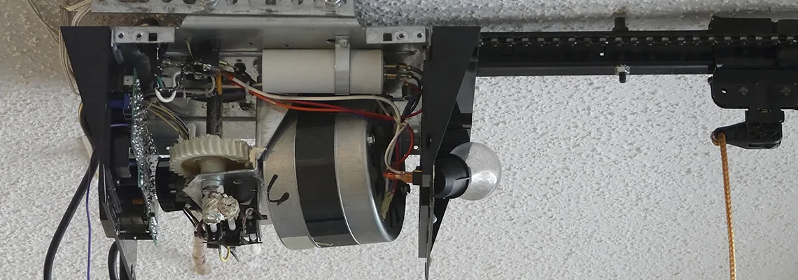 Sliding Garage Door Humming Noise Repair in Cambridge, Ontario