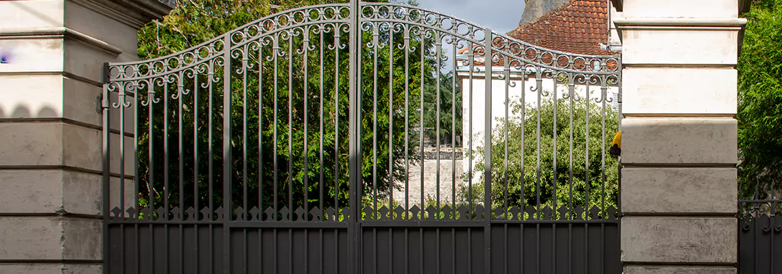 Wooden Swing Gate Repair in Cambridge, ON