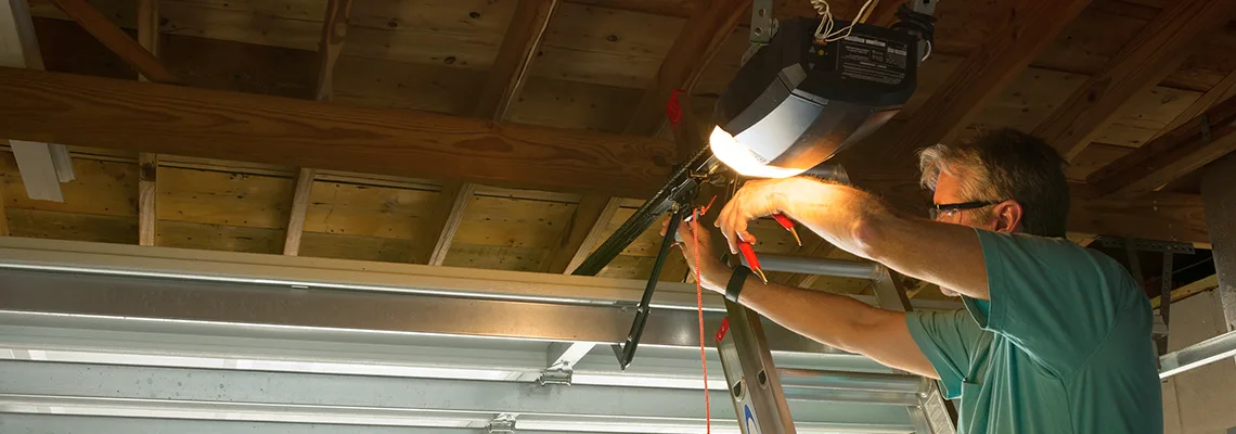Garage Door Panel Troubleshooting in Cambridge, Ontario